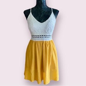 Love Tree Crochet In Color Dress in White / Mustard Yellow